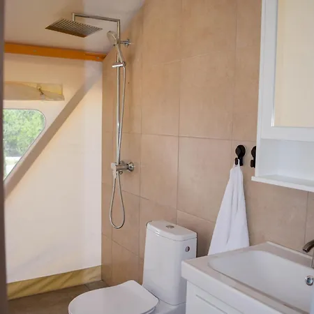 Oblun Eco - New Glamping Tents Near Skadar * 포드고리차