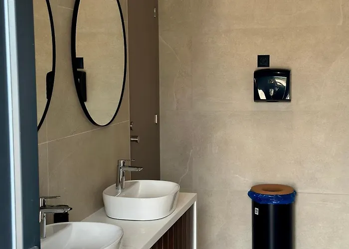 אוהל מפואר Oblun Eco - New Glamping Tents Near Skadar